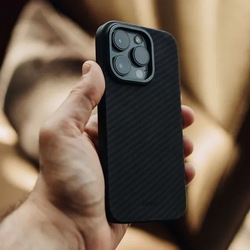 Eltoro Magsafe Iron Carbon Case for iPhone 14 Pro Black 4