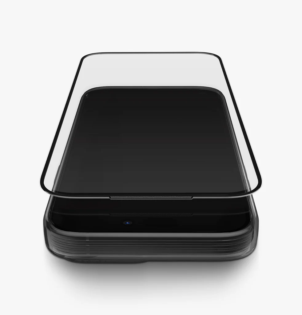 Uniq Covex Vivid Screen Protector for Iphone 17 Pro - Clear - Image 4