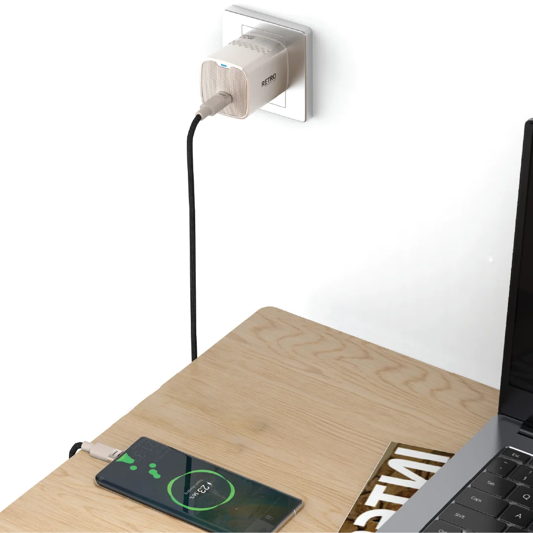 Pawa Retro PD25W Only PD Port UK Charger - Titanium - Image 2